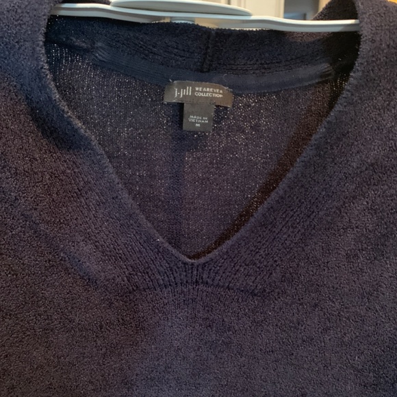 J.Jill Wearever collection midnight blue soft oversized sweater. Worn about 4-5x - Picture 4 of 5